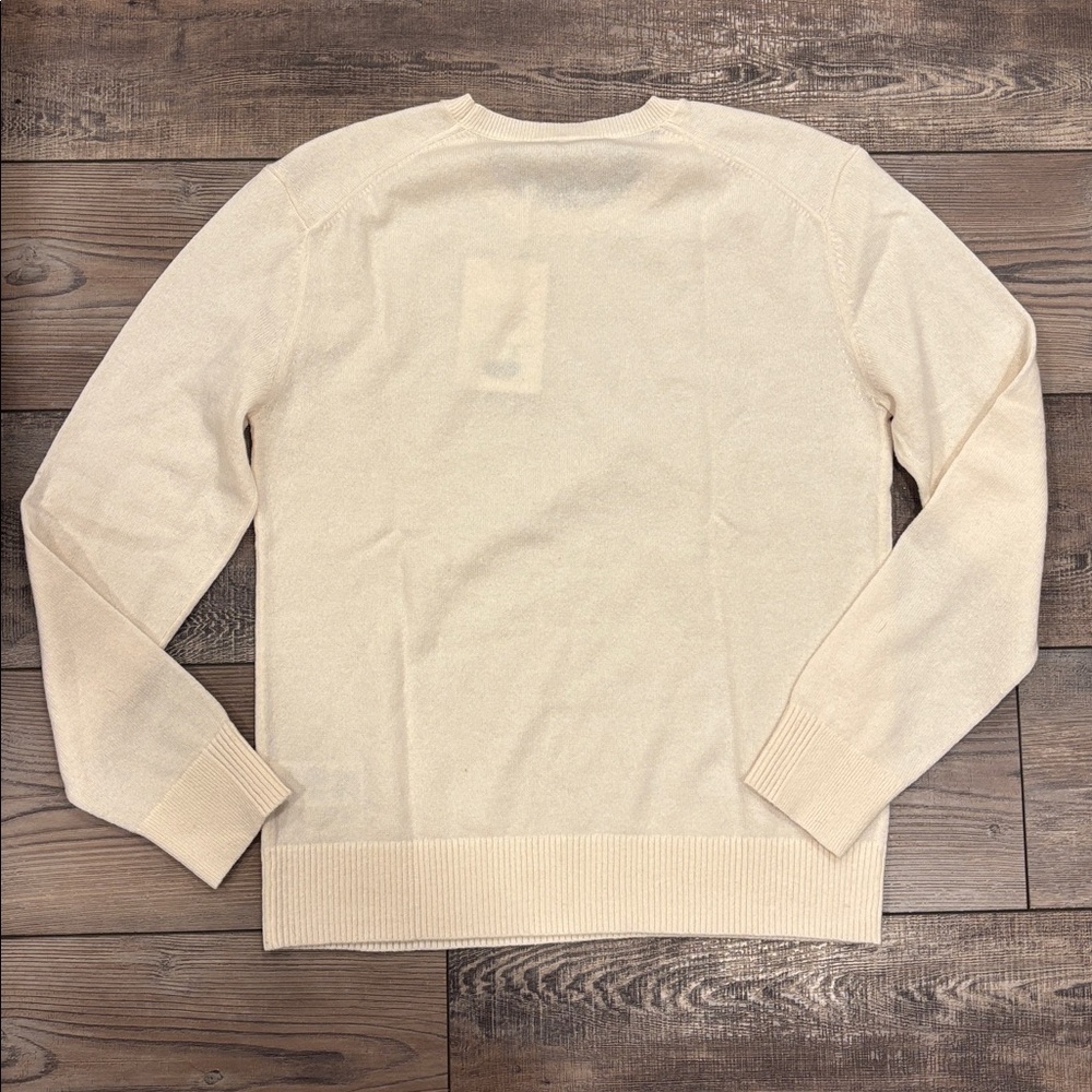 Everlane The Classic Crew In Cashmere - Picture 5 of 5